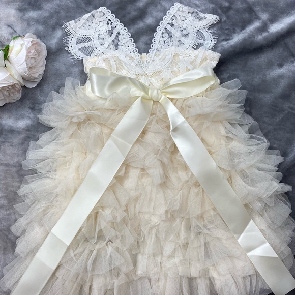 ✨Beautiful special occasion dress 👑 - Picture 5 of 9